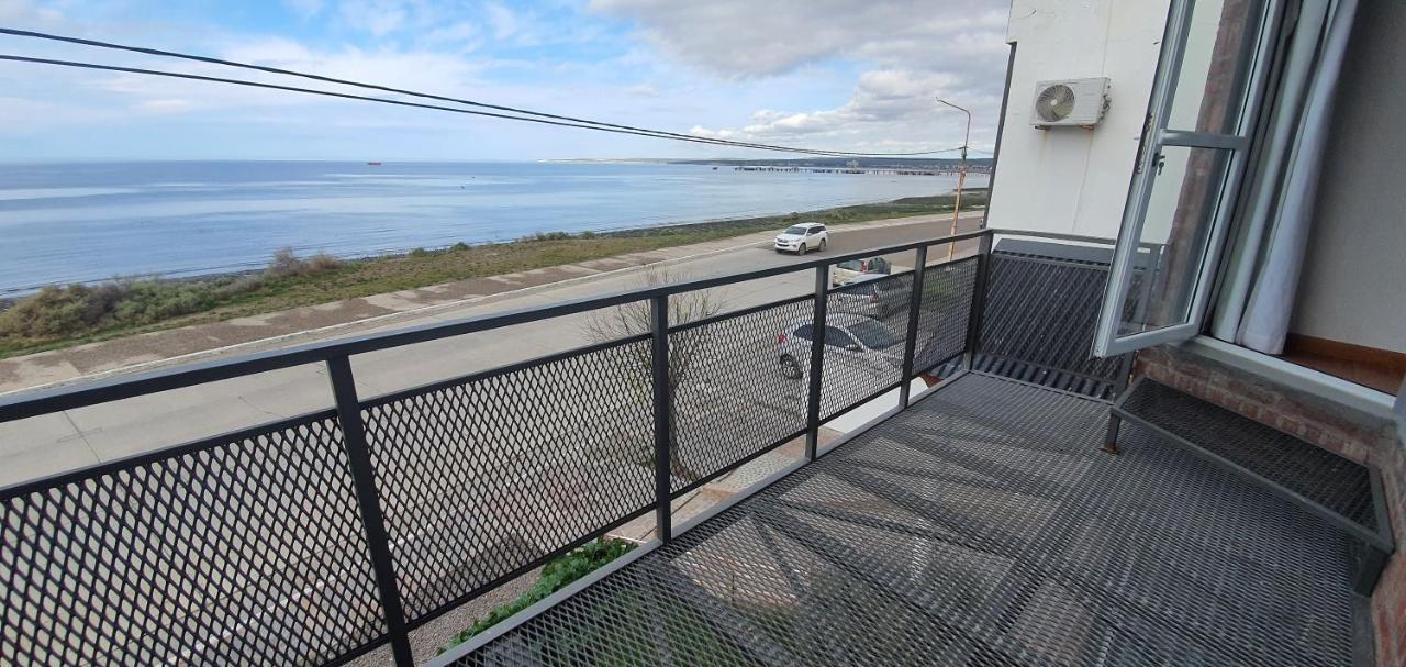 La Veleta Hotel Puerto Madryn Exterior photo